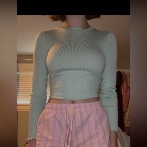 🌸Ardene Mint Green Ribbed Long Sleeve Top with open back size small